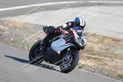 media/Feb-05-2023-Classic Track Day (Sun) [[c35aca4a42]]/Group 3/session 1 turn 9/